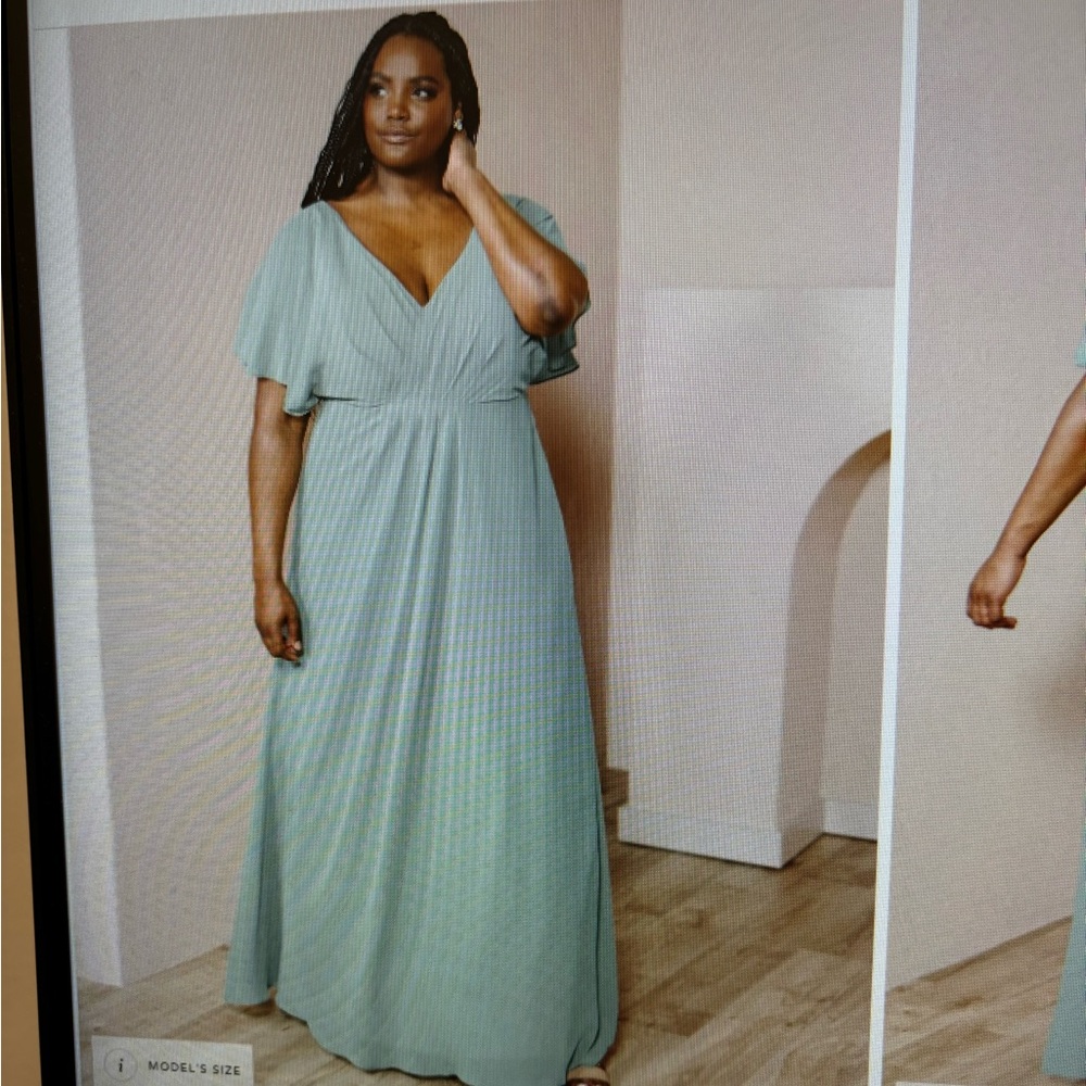 Revelry Gwen Chiffon Dress in Sage Size 18. Never worn. Brand New.